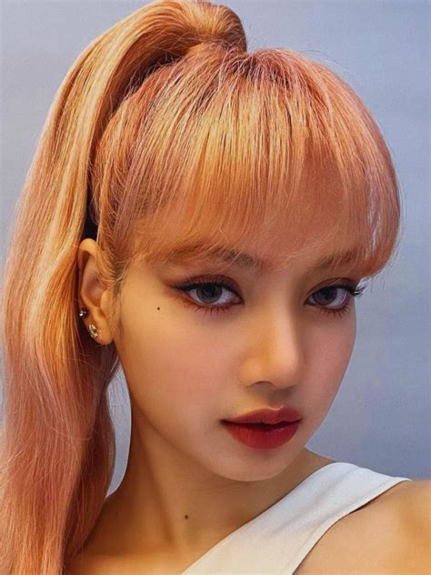 blackpink lisa facts and education